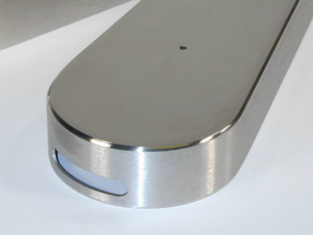 weld & finish around radius – detail